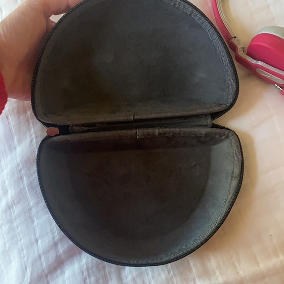 Altec Lansing Headphones - Picture 5 of 6